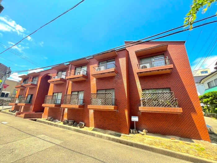 ライフイン芦屋壱番館の物件外観写真