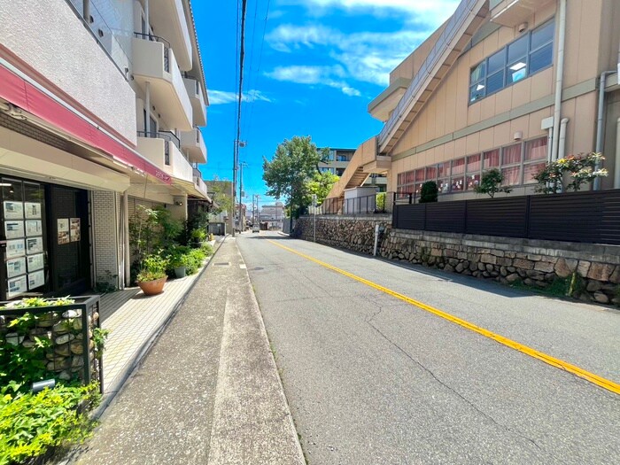 ライフイン芦屋壱番館の物件外観写真