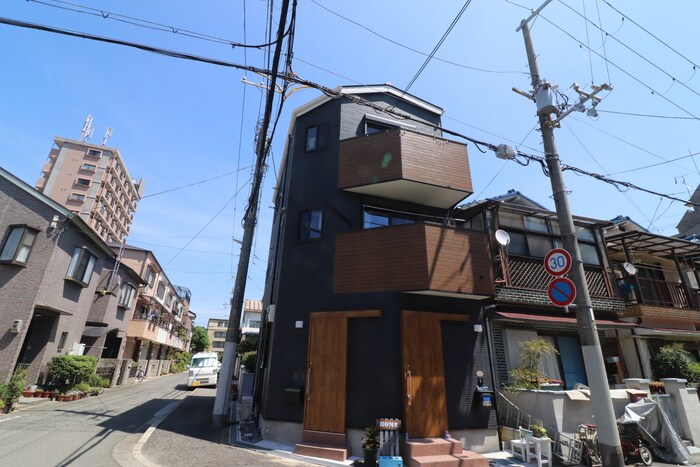 昭和通1丁目貸家の物件外観写真