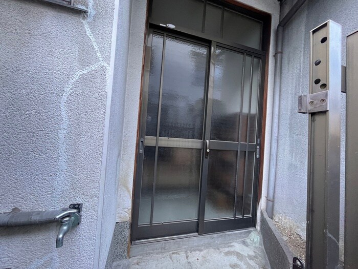 豊新4丁目戸建ての物件外観写真