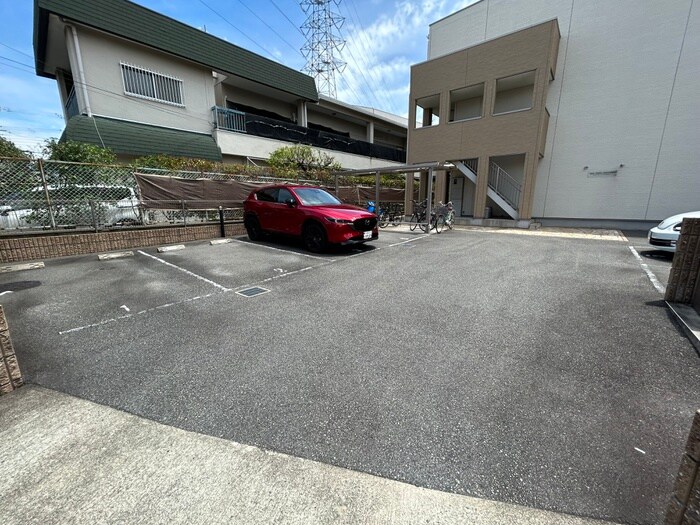 ﾌｼﾞﾊﾟﾚｽｽﾘｰﾊｰﾌﾞｽﾞ中百舌鳥町の物件外観写真