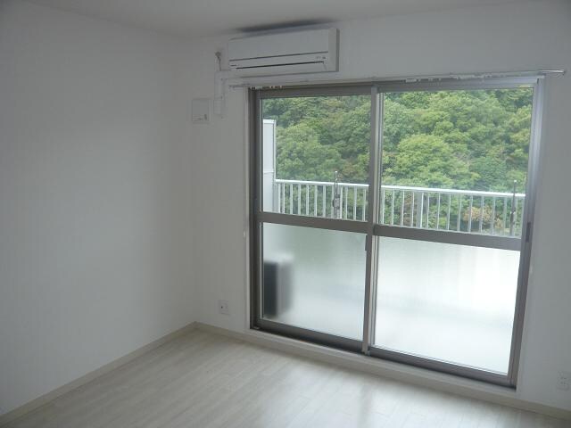 ツルトスコⅡ番館の物件内観写真