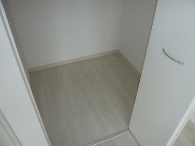 ツルトスコⅡ番館の物件内観写真