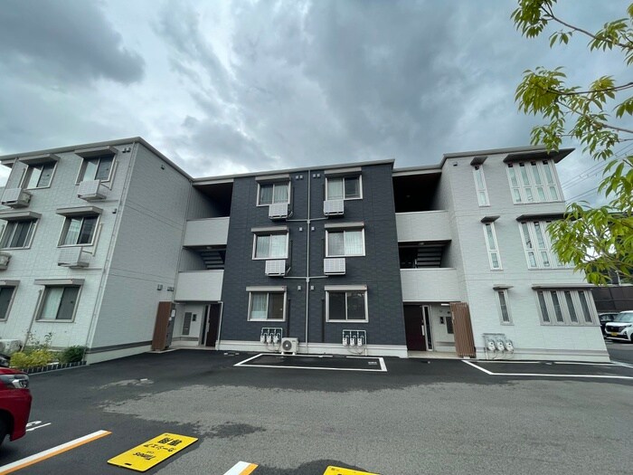 アトレーユ長岡京の物件外観写真