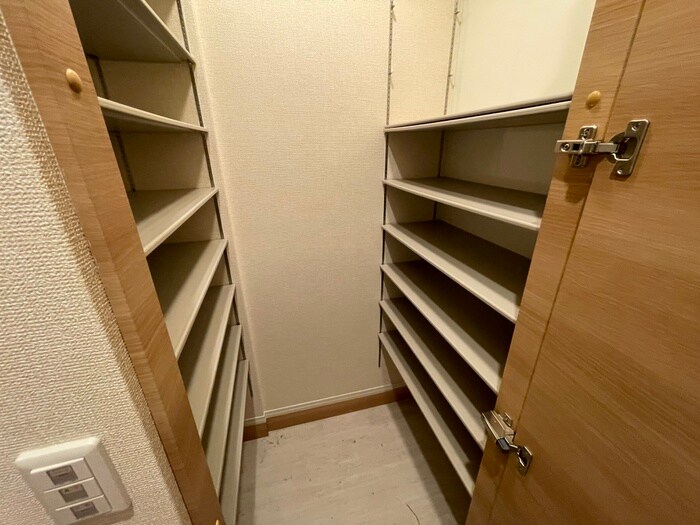 アトレーユ長岡京の物件内観写真