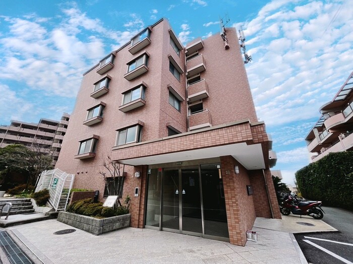 フロウスリ－ブ西村１番館の物件外観写真