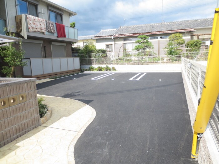 シャーメゾン嵯峨広沢の物件外観写真