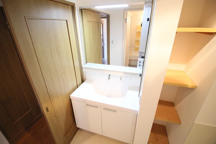 ﾗｲｵﾝｽﾞﾏﾝｼｮﾝ豊中夕日丘(306)の物件内観写真