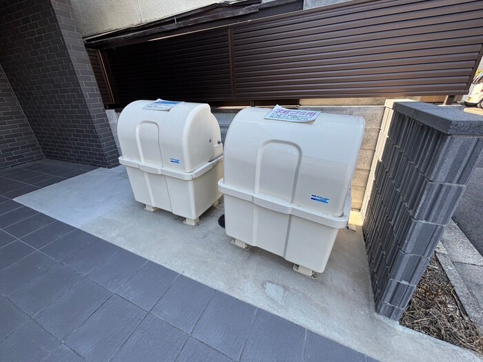 AlivioAPMの物件外観写真