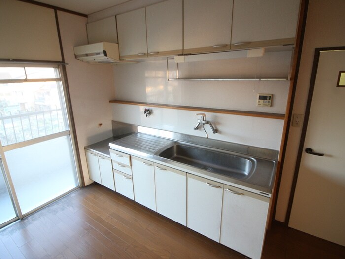 磐手ハイツの物件内観写真