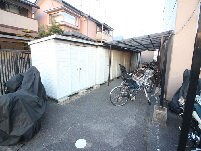 磐手ハイツの物件外観写真