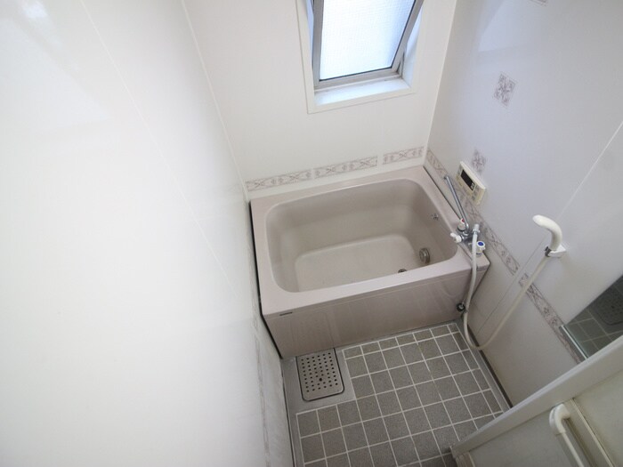 磐手ハイツの物件内観写真