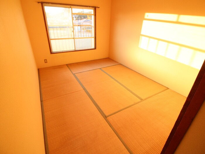 磐手ハイツの物件内観写真