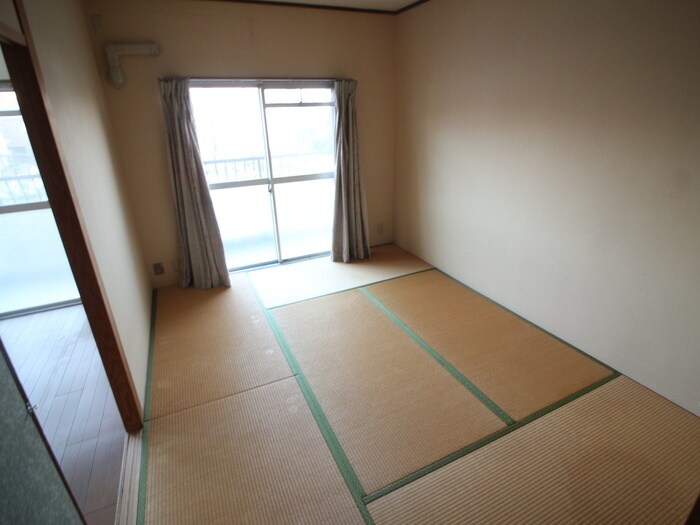 磐手ハイツの物件内観写真