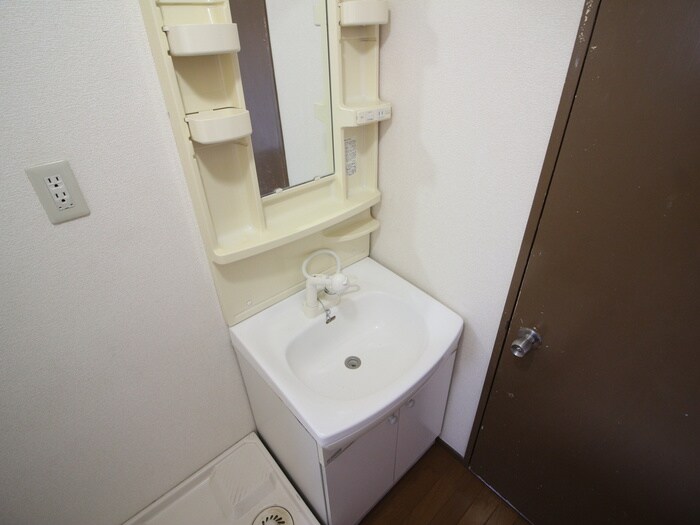 磐手ハイツの物件内観写真