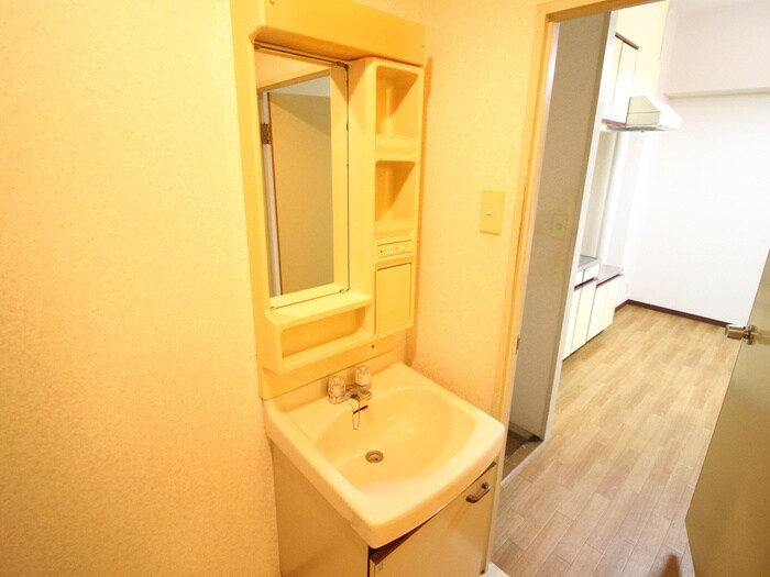 アドバンス松田の物件内観写真