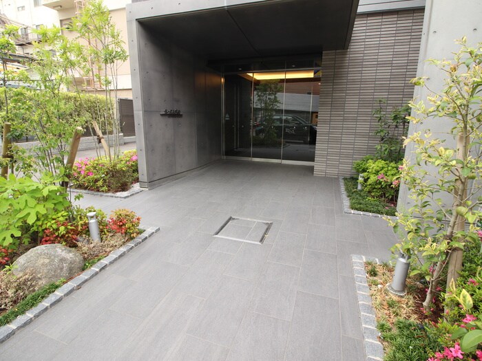 エス・キュート梅田東の物件外観写真