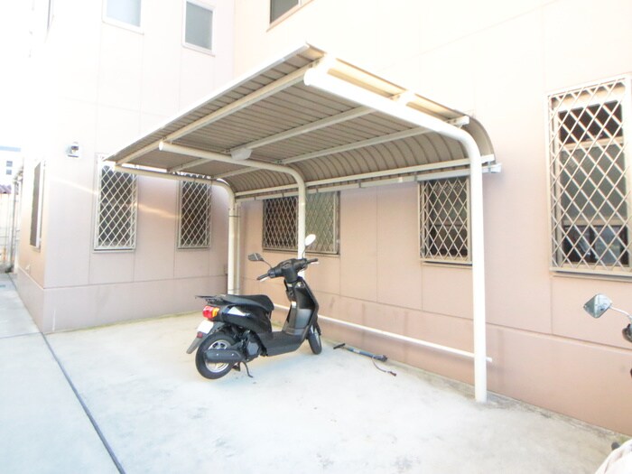 SA-COURTの物件外観写真