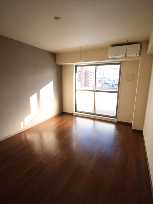 SA-COURTの物件内観写真