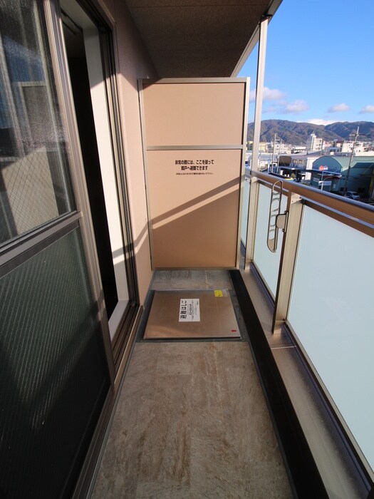 SA-COURTの物件内観写真