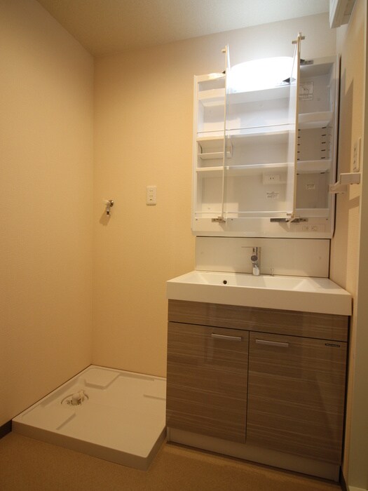 SA-COURTの物件内観写真