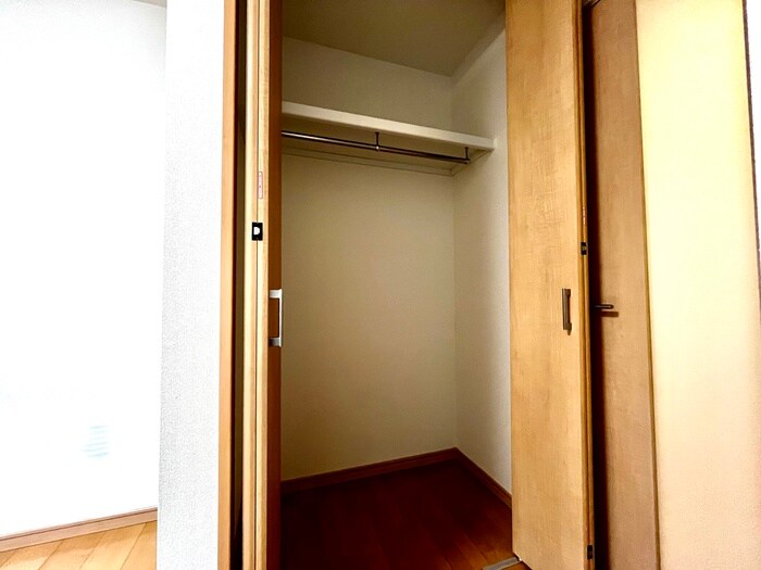 ＷＥＳＴ高柳マンションの物件内観写真