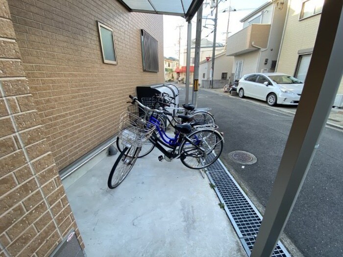 ＷＥＳＴ高柳マンションの物件外観写真