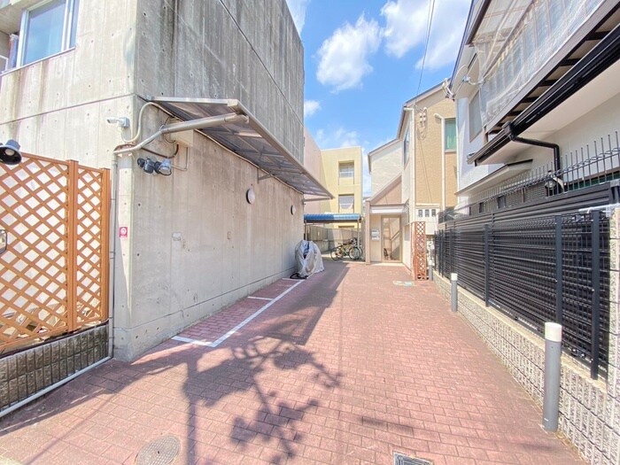 ジョリーハウスノムラの物件外観写真