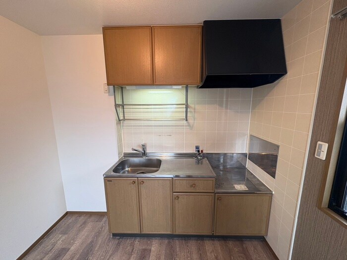 ニュ－リバ－サイド八尾南Ｄ棟の物件内観写真