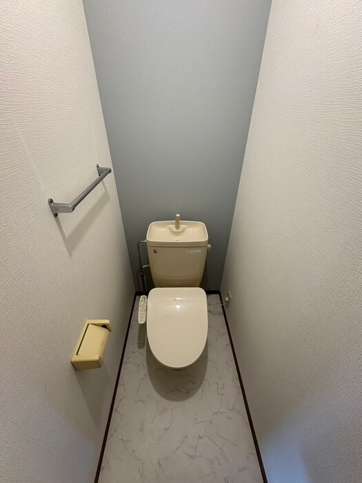 ニュ－リバ－サイド八尾南Ｄ棟の物件内観写真