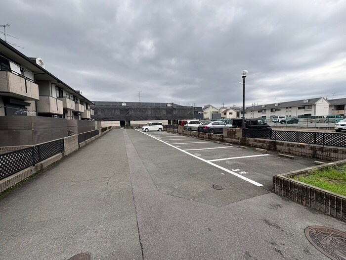 ニュ－リバ－サイド八尾南Ｄ棟の物件外観写真