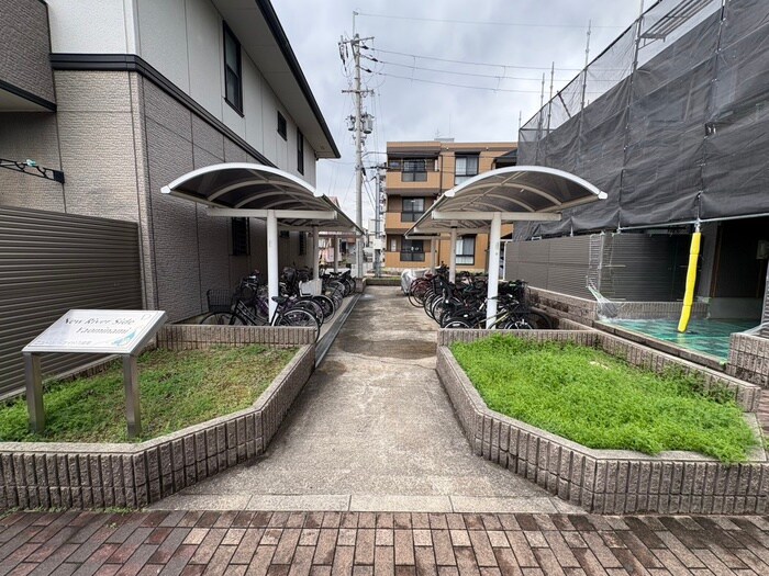 ニュ－リバ－サイド八尾南Ｄ棟の物件外観写真