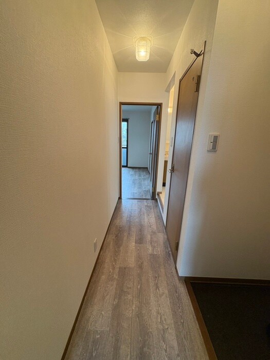 ニュ－リバ－サイド八尾南Ｄ棟の物件内観写真