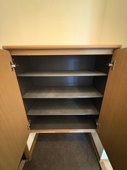 ニュ－リバ－サイド八尾南Ｄ棟の物件内観写真