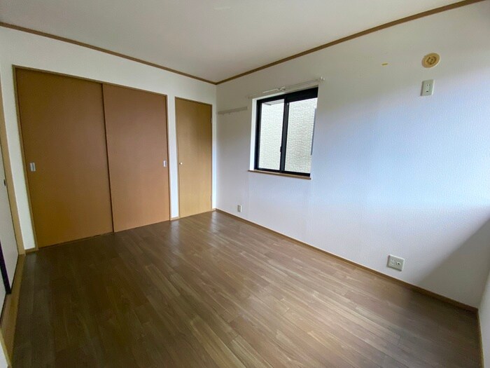 オクト甲子園口の物件内観写真