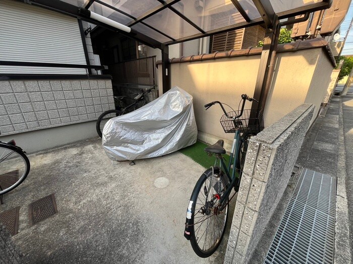 オクト甲子園口の物件外観写真