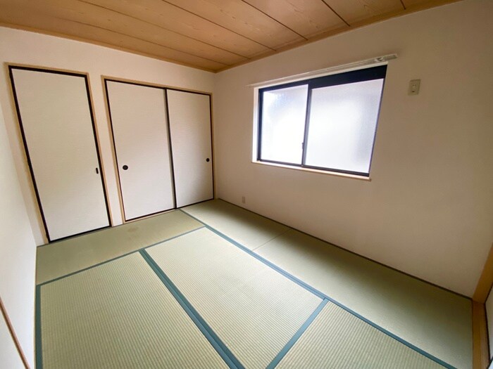 オクト甲子園口の物件内観写真