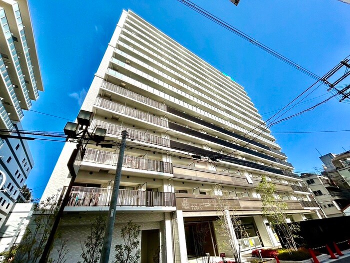 ｽﾌﾟﾗﾝﾃﾞｨｯﾄﾞ十三本町の物件外観写真