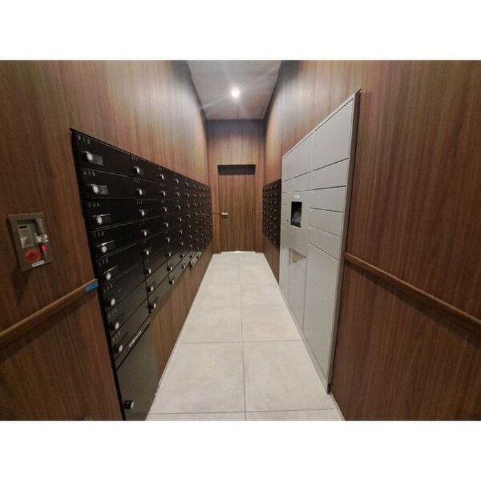 ｽﾌﾟﾗﾝﾃﾞｨｯﾄﾞ十三本町の物件外観写真