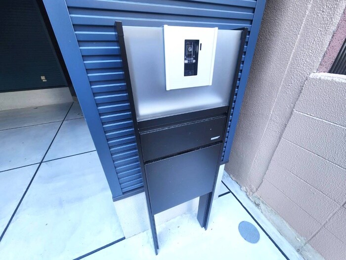 東三国5丁目貸家の物件外観写真