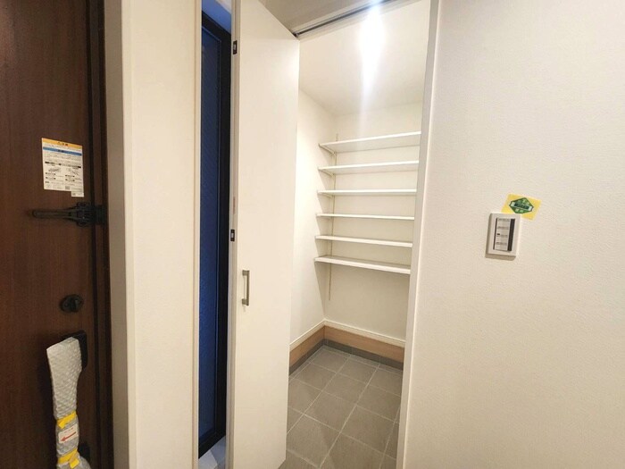 東三国5丁目貸家の物件内観写真