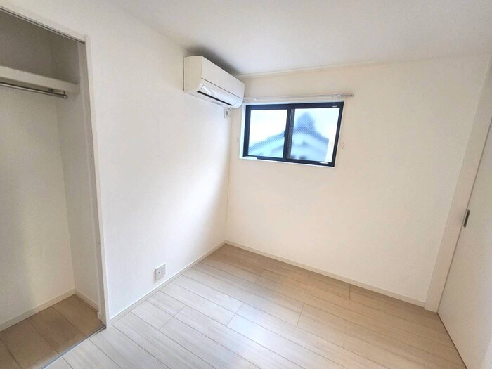 東三国5丁目貸家の物件内観写真