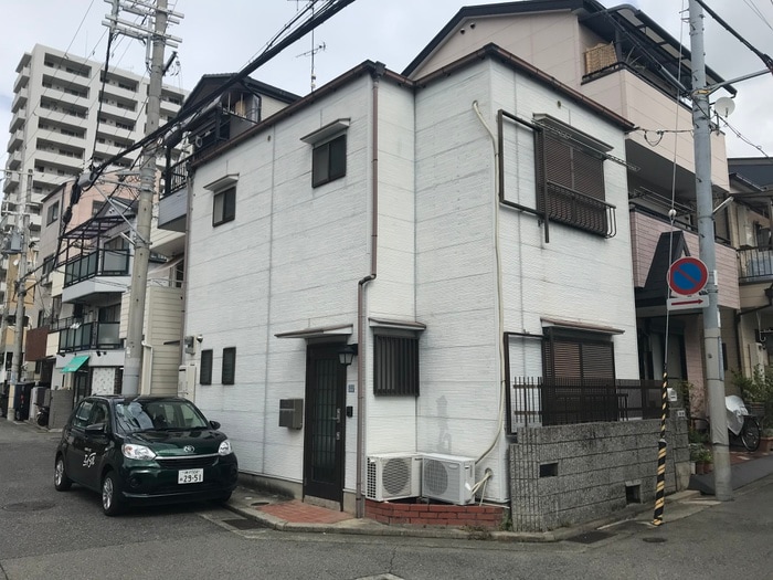 岸地通１丁目戸建の物件外観写真