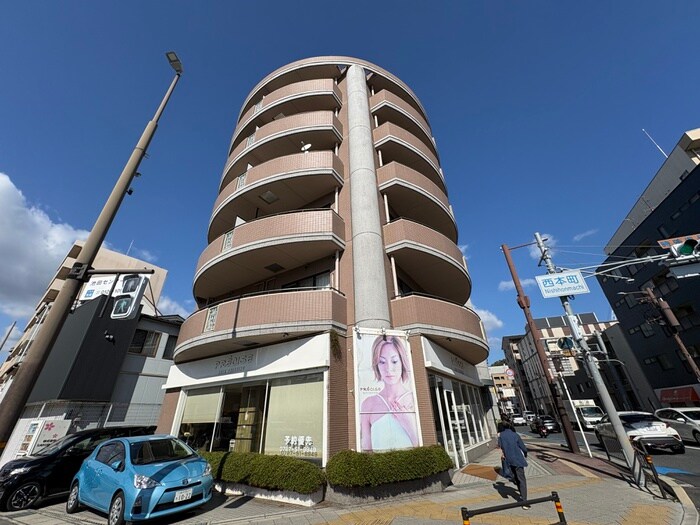 メゾンクレールの物件外観写真