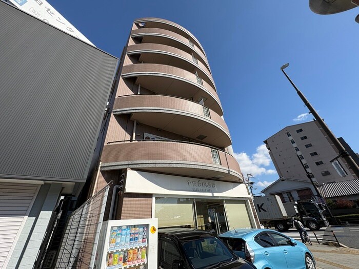 メゾンクレールの物件外観写真