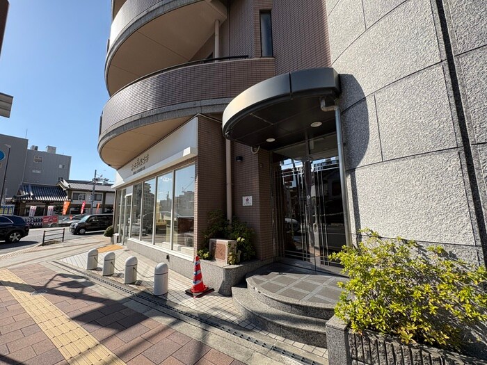 メゾンクレールの物件外観写真