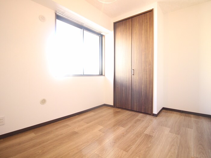 メゾンクレールの物件内観写真