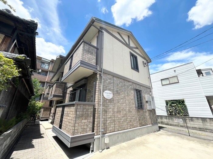 サニーコートの物件外観写真