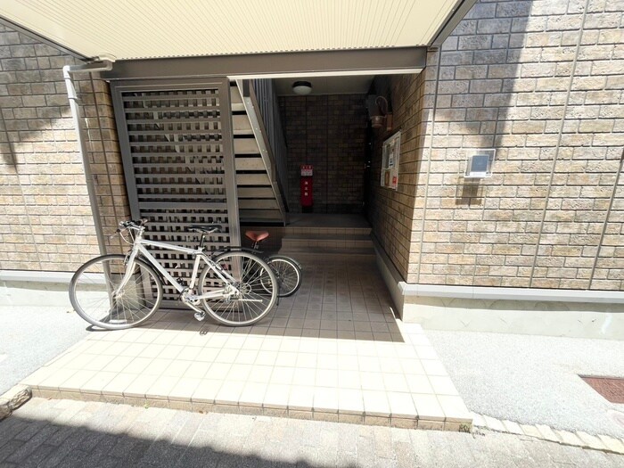 サニーコートの物件外観写真