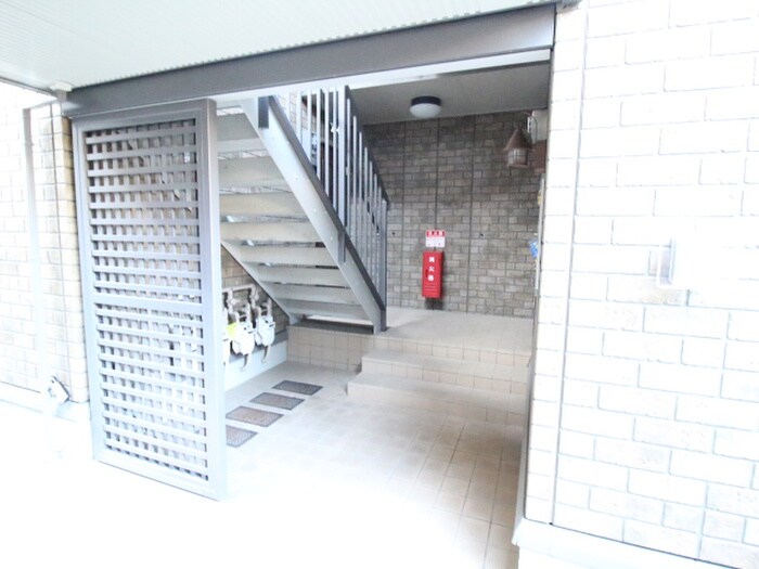 サニーコートの物件外観写真